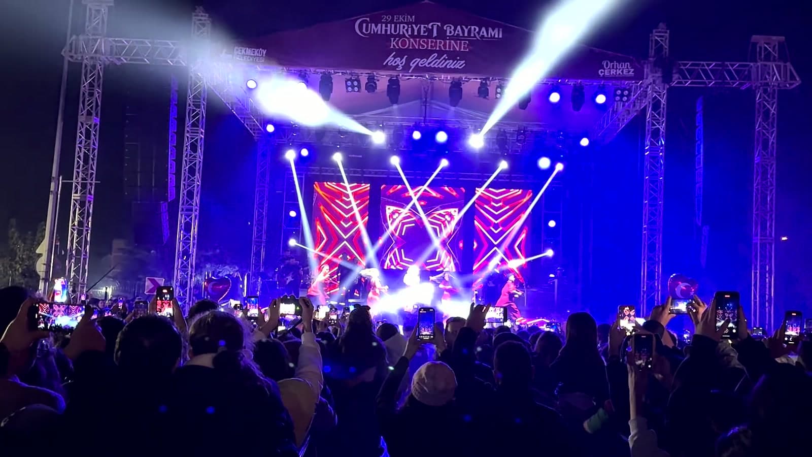 İrem Derici — Republic Day Concert