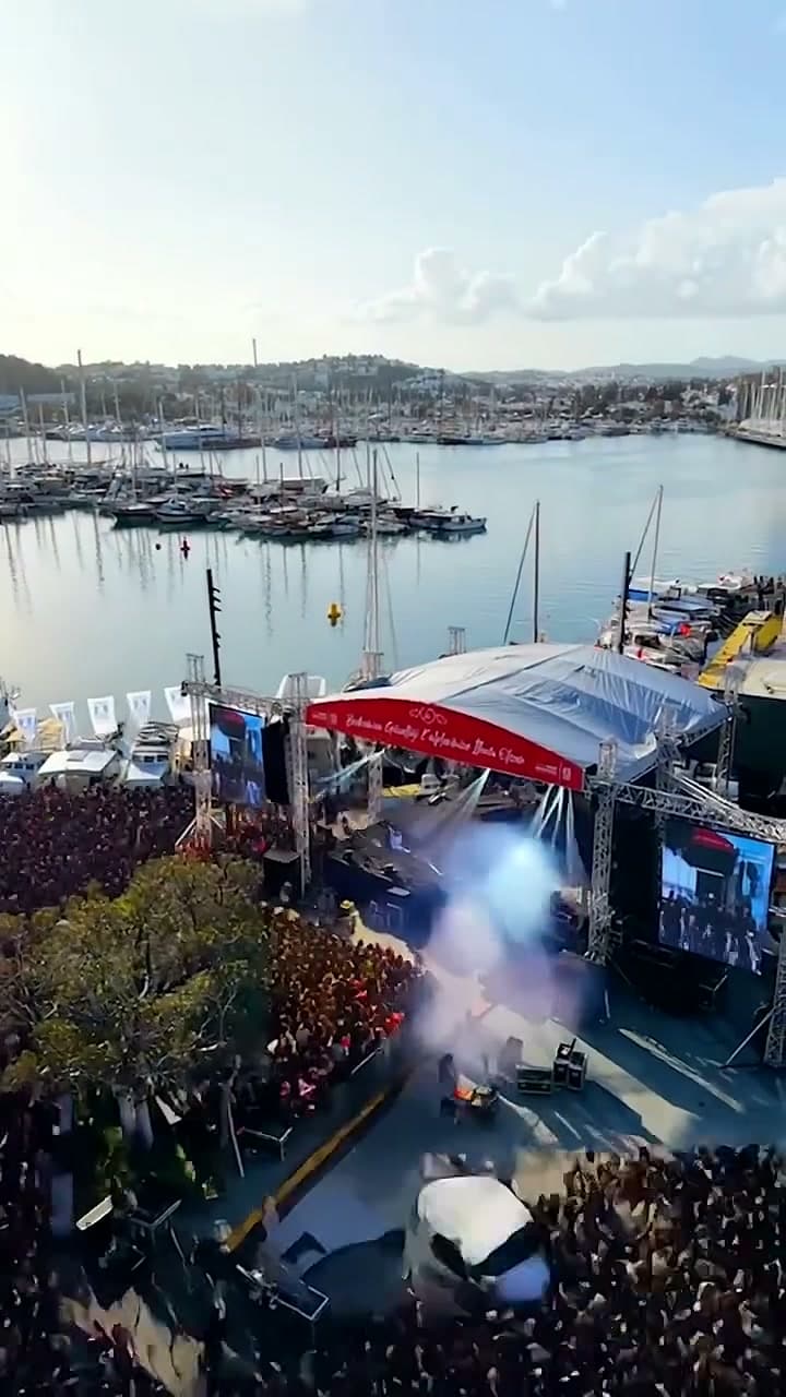 Fatma Turgut — Valentine's Day Concert